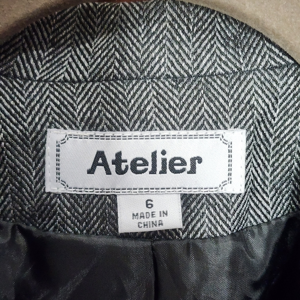 Atelier One Button Blazer - Picture 8 of 8